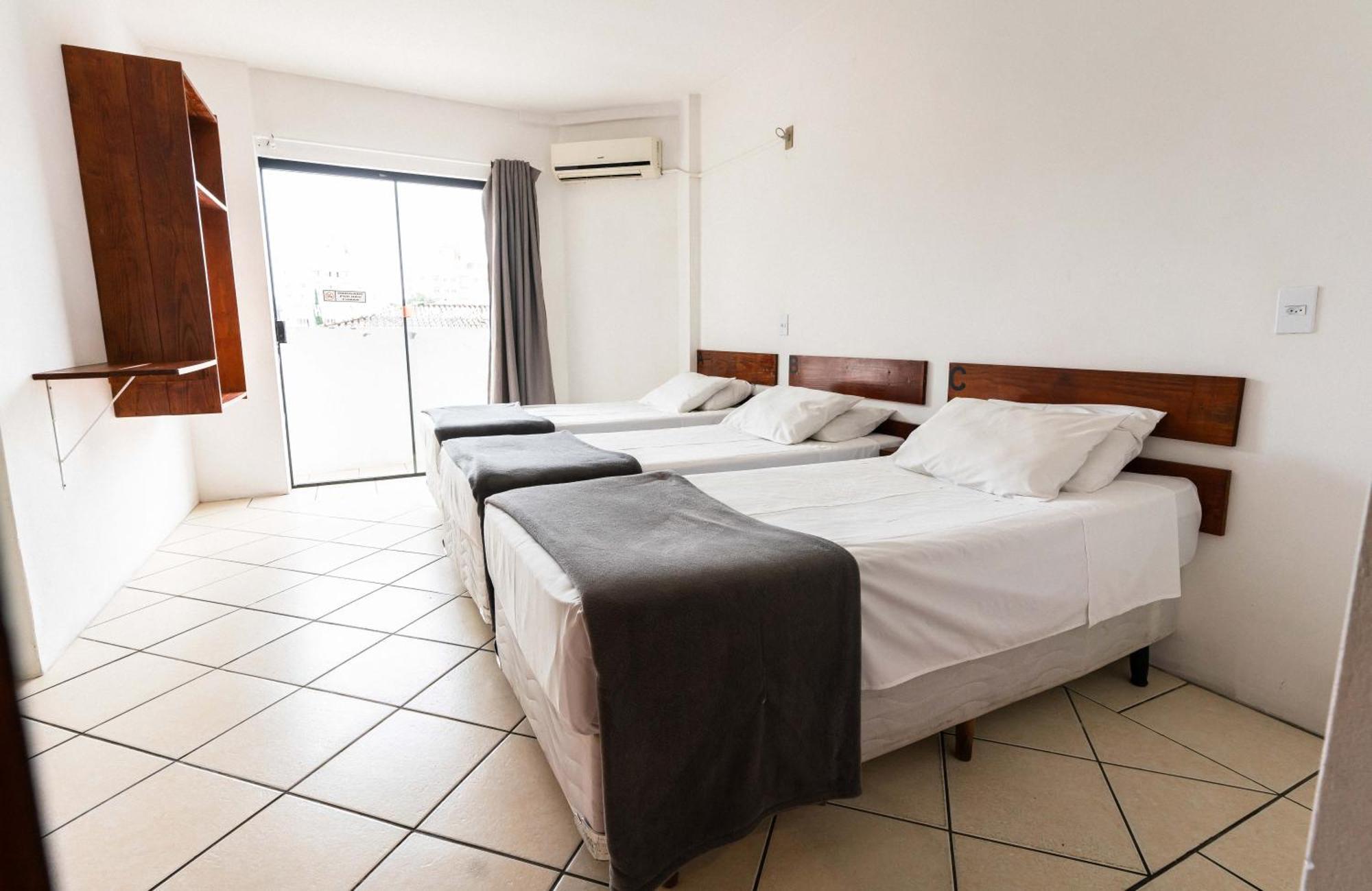 Hotel Comprida 2*